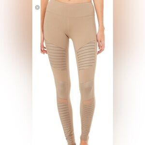 Alo Moto Legging
